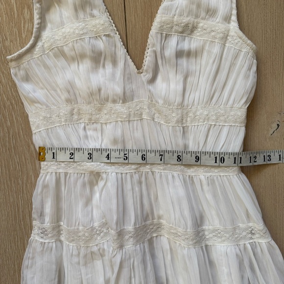 NWOT Abercrombie & Fitch Women’s Plunge Lace Tiered Maxi Dress White Size XXST - Picture 4 of 15